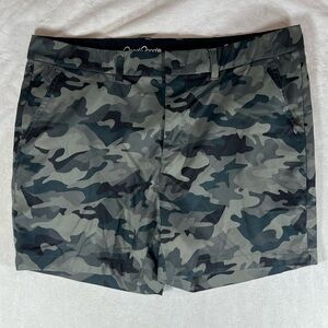 GoodGood 38W Camouflage Print Stretch Performance Golf Shorts